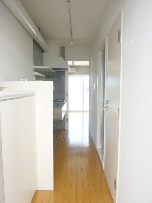 物件内観写真9　(廊下)
