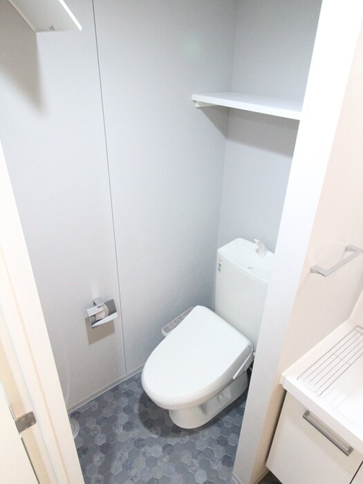 物件内観写真12　(トイレ)