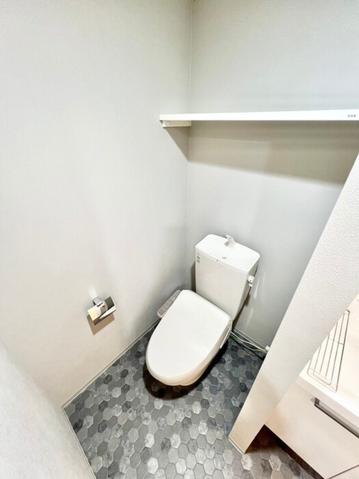 物件内観写真13　(トイレ)