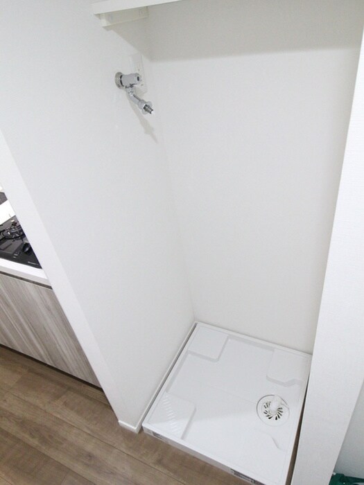 物件内観写真15　(洗濯機置場)