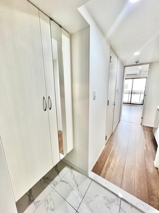 物件内観写真19　(廊下)