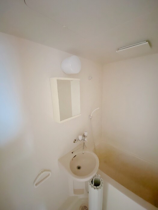 物件内観写真13　(洗面)