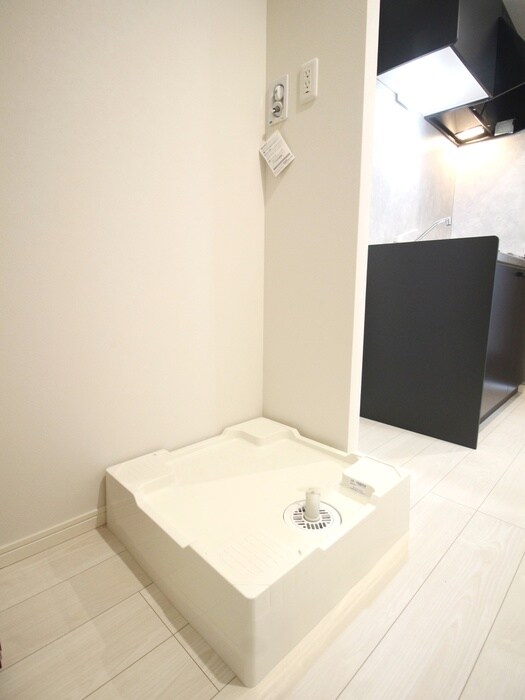 物件内観写真14　(洗濯機置場)