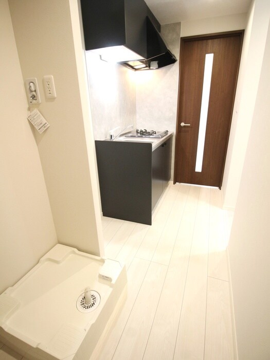 物件内観写真17　(廊下)