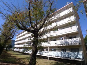 南大和団地五号棟（107）外観写真