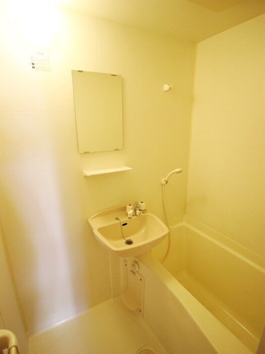 物件内観写真9　(バス／シャワールーム等)