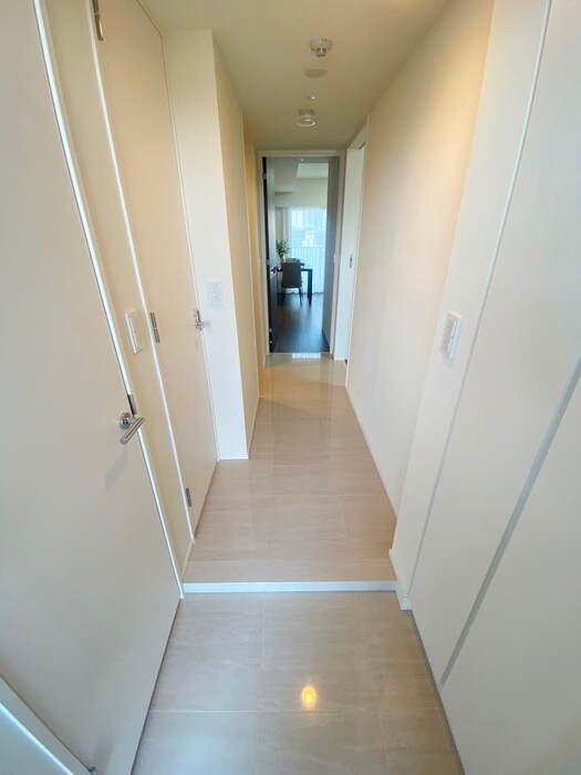 物件内観写真22　(玄関)