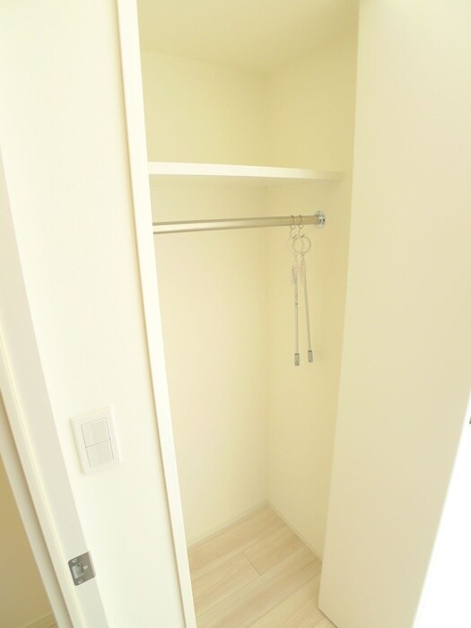 物件内観写真8　(収納)