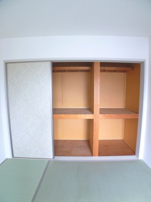 物件内観写真19　(収納)