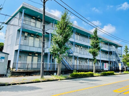 グランドール鶴川外観写真