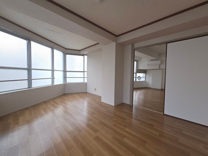 物件内観写真12　(居室)