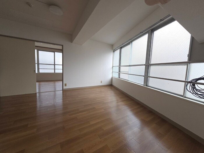 物件内観写真21　(居室)