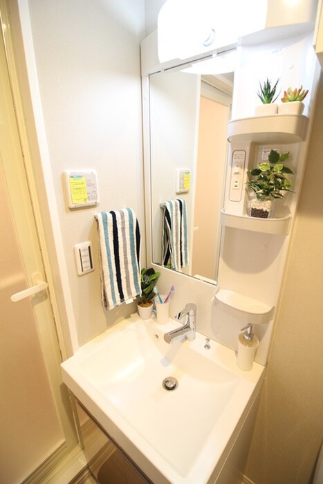 物件内観写真10　(洗面)