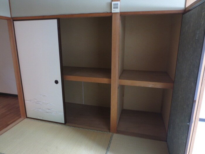 物件内観写真14　(収納)