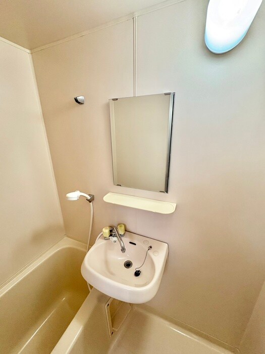 物件内観写真16　(洗面)