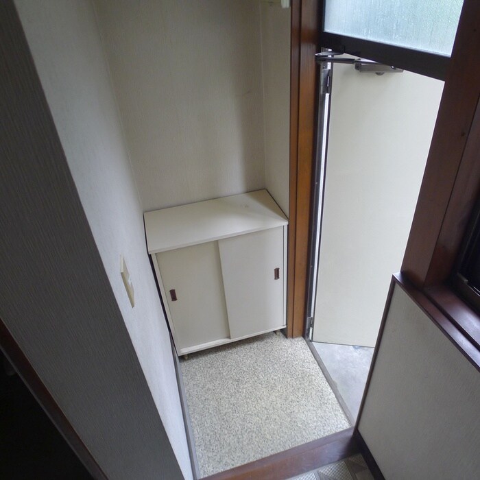 物件内観写真15　(玄関)