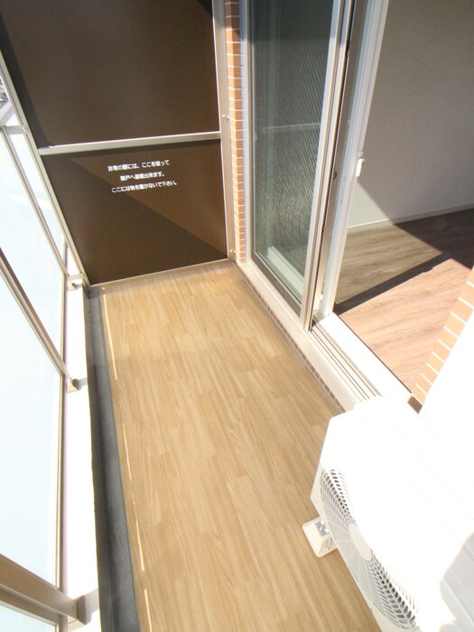 物件内観写真11　(ベランダ・バルコニー)