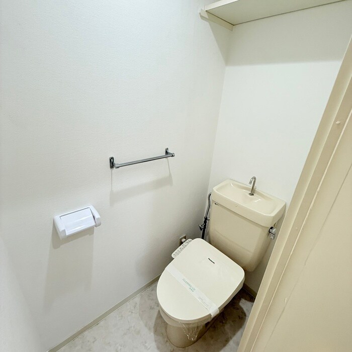 物件内観写真7　(トイレ)