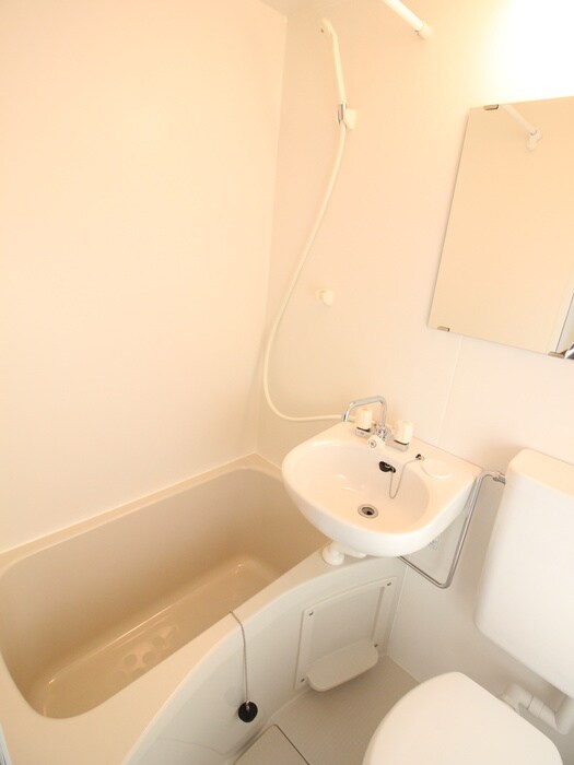 物件内観写真13　(バス／シャワールーム等)