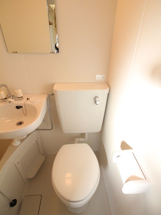 物件内観写真14　(トイレ)