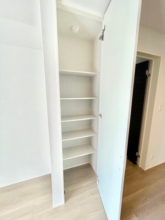 物件内観写真17　(収納)