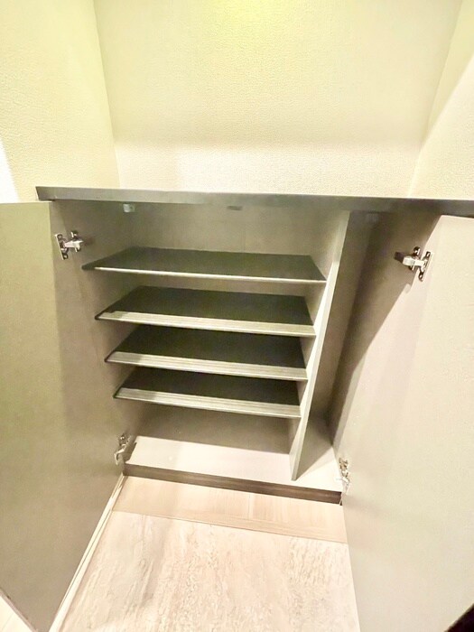 物件内観写真19　(靴箱)