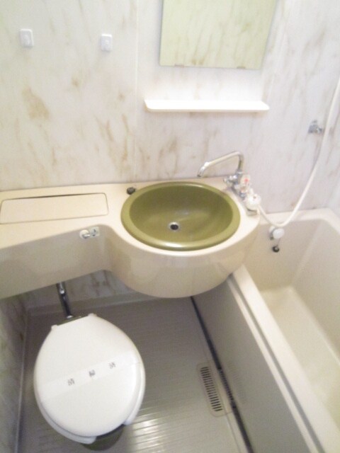 物件内観写真12　(洗面)