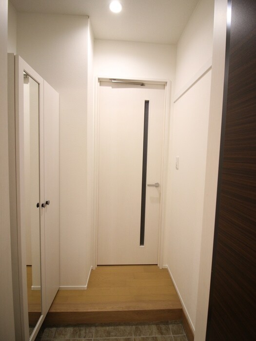 物件内観写真17　(廊下)