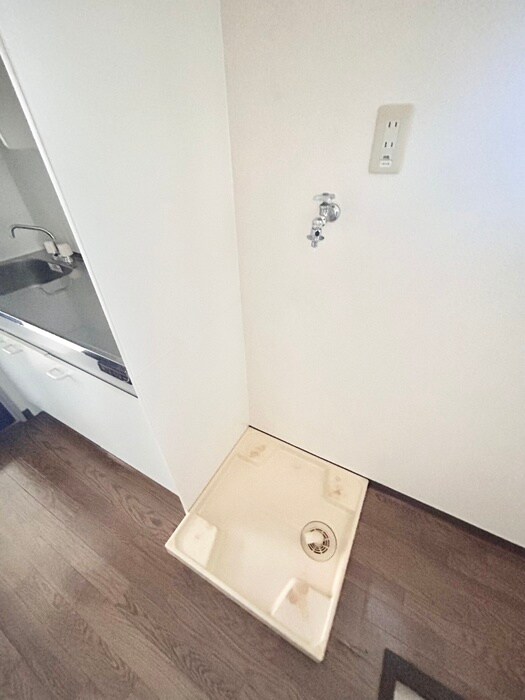 物件内観写真20　(洗濯機置場)