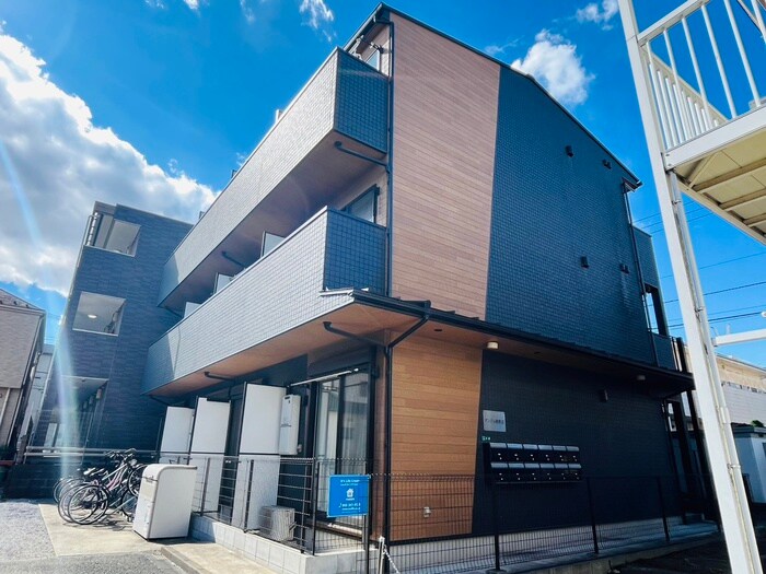 物件外観写真1　(外観写真)