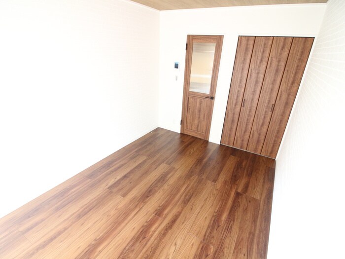 物件内観写真7　(居室)