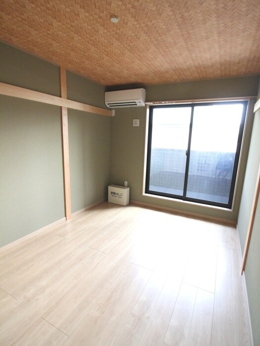 物件内観写真15　(居室)