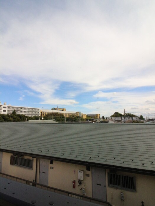 物件内観写真21　(室内からの展望)