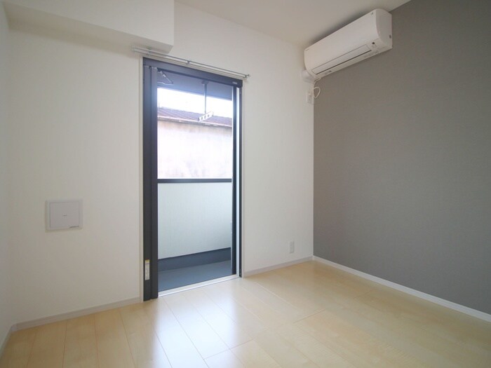 物件内観写真10　(居室)