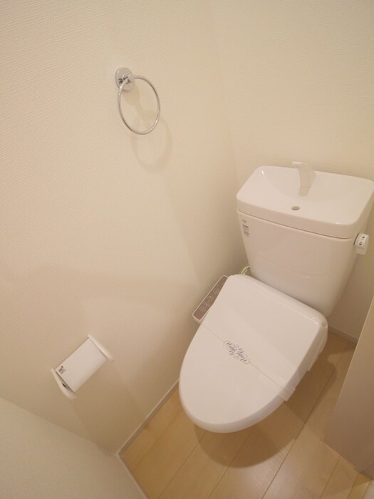 物件内観写真15　(トイレ)