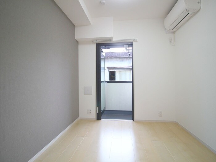 物件内観写真18　(居室)