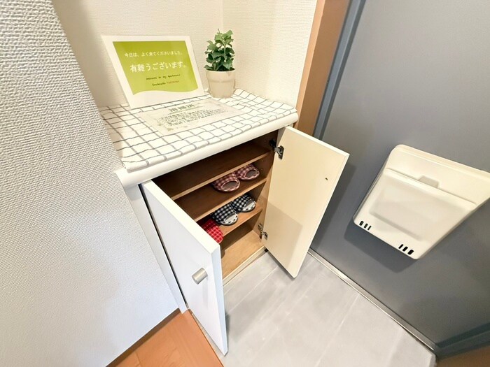 物件内観写真16　(靴箱)