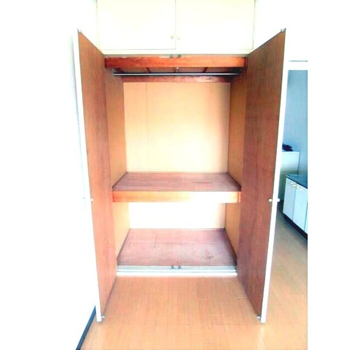 物件内観写真13　(収納)