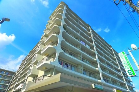 日商岩井綾瀬マンション（433）外観写真