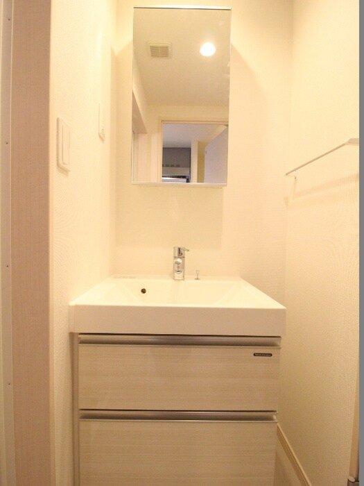 物件内観写真13　(洗面)