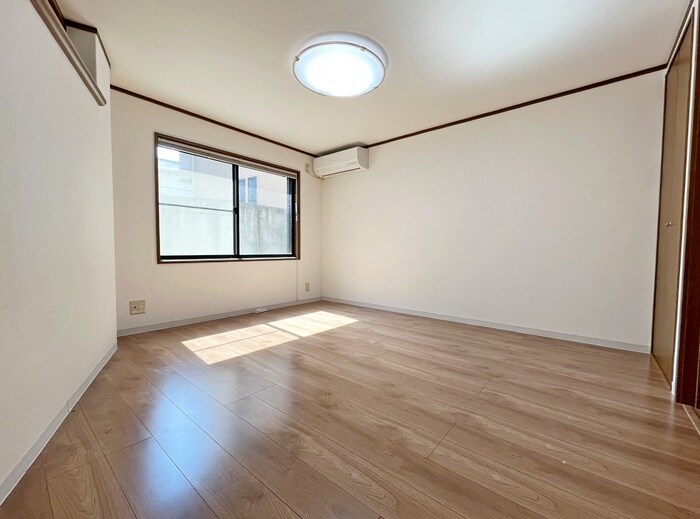 荻窪三丁目貸家の居室