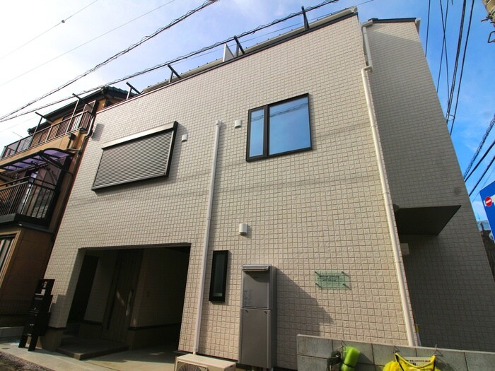 物件外観写真1　(外観写真)