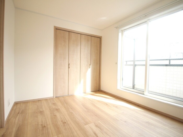 物件内観写真10　(居室)