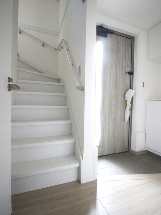 物件内観写真17　(廊下)