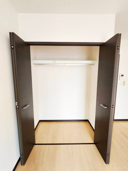 物件内観写真10　(収納)