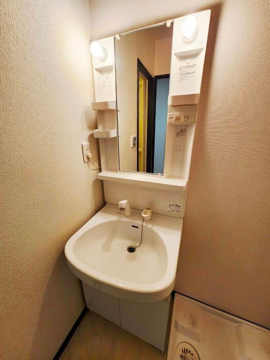 物件内観写真12　(洗面)