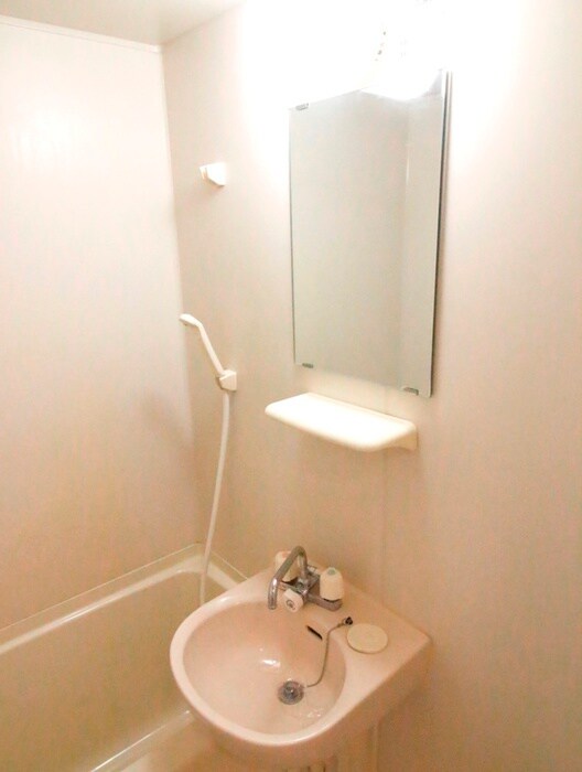 物件内観写真18　(洗面)