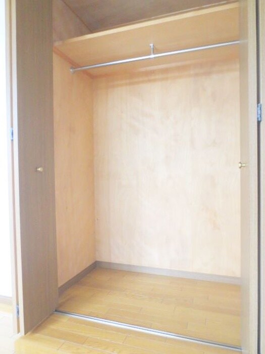 物件内観写真14　(収納)