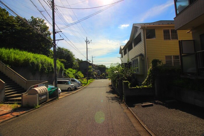 物件外観写真3　(周辺環境)