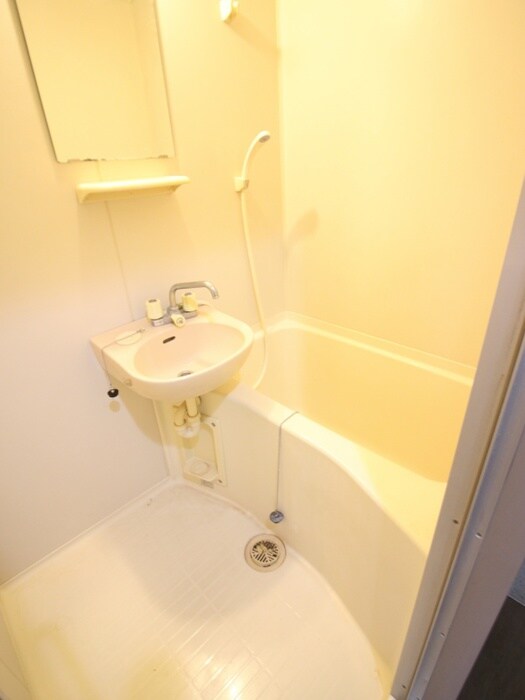 物件内観写真12　(バス／シャワールーム等)